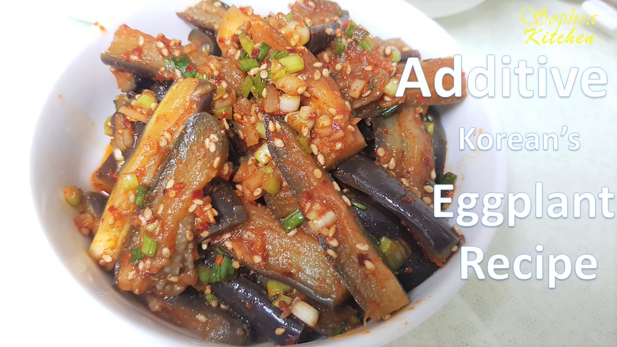 KitchenSophea's tweet photo. Additive Korean’s Eggplant Recipe 가지나물មានផ្លៃត្រឹម ៣ផ្លៃអាចធ្វើម្ហូបកូរ៉... https://t.co/jyDqDuj6Yk via @YouTube https://t.co/Vwl73IdN3w