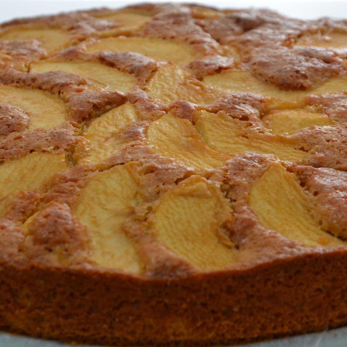 madrescocinilla's tweet image. Hemos preparado nuestra merienda favorita, #cocademanzana🍎una de esas #recetasdecocina clásicas que todos tenemos en nuestras familias y os compartimos hoy. #madrescocinillas #productalia #recetasfaciles #cocinafácil #recetasdecocina #cocinasencilla▶️madrescocinillas.com◀️