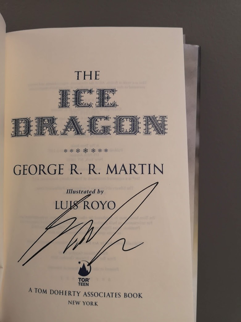 Thanks to <a href="/WesterosHistory/">History of Westeros Podcast ❄️🔥🩸</a> for rectifying a sad story:  I had my first copy of the Analog magazine signed by <a href="/GRRMspeaking/">George RR Martin</a> at SDCC 2014 but the signature was smudged when I quickly put it in my bag. Glad to have it now, my next goal is <a href="/LuisRoyoOficial/">Luis Royo</a> signing The Ice Dragon :)