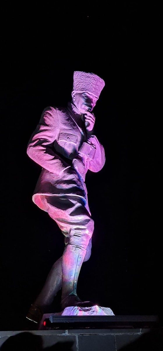 Büyük taarruz; Türk tarihinde bir dönüm noktası, Türk milletinin hür ve bağımsız yaşama azminin sembolüdür. 
Büyük Taarruz’un 100. Yılında Atatürk’ün huzurunda Kocatepe’de olmak muhteşemdi. 
Eşsiz kahraman Atatürk vatan sana minnettar