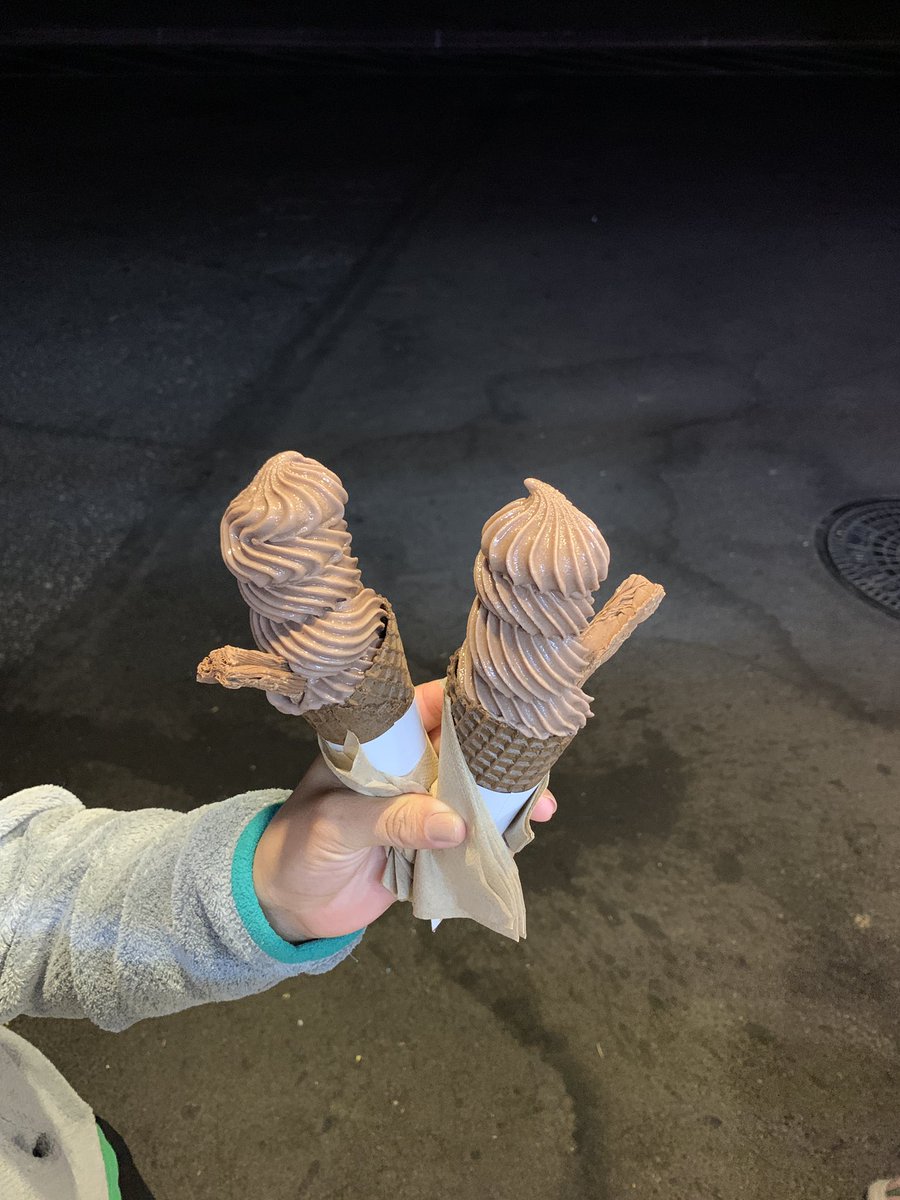 and thissssss is how we do soft serve!