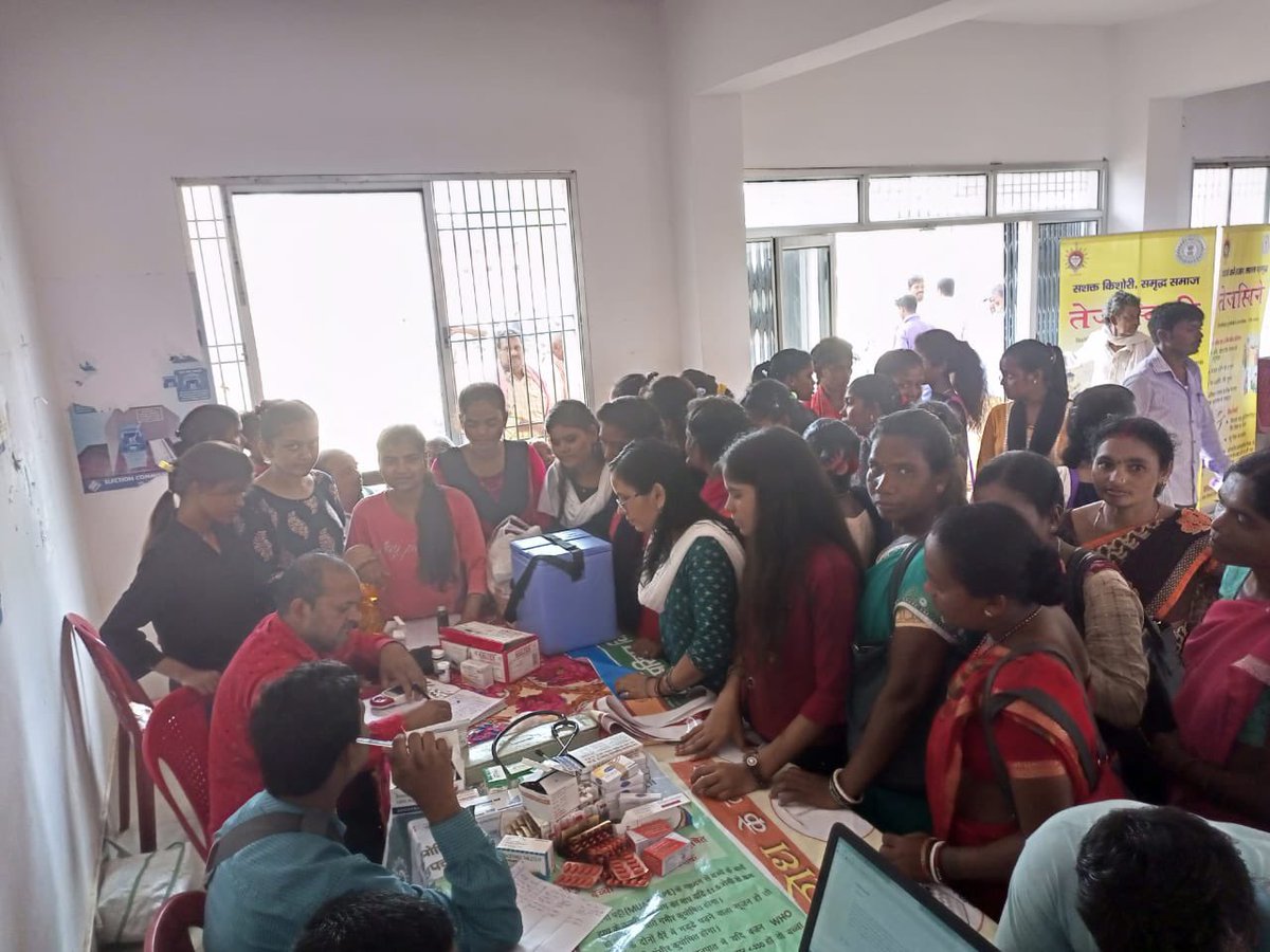 Tejaswini_Jh's tweet photo. Showcase of initiatives &amp; good practices by Tejaswini Club members during Exibition cum awareness program organised by District Legal services Authority (DLSA),Godda.

#tejaswiniclub #tejaswinijharkhand 
#womenEmpowerment
#PadBank #EconomicIniciativeActivity https://t.co/6nfkgxrU7n
