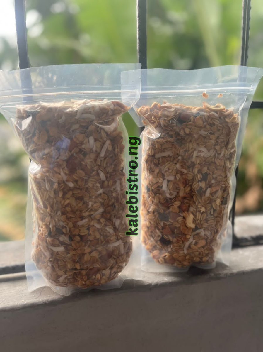 KaleBistro's tweet photo. It’s a granola kinda day and we are loving it. You oat 😋 to try this!
Granola 600g #3000
Parfait 1500/1800
Smoothie and Juice starting from 1000
All available 
Order before 5pm for next morning delivery and before 9am for noon delivery. WhatsApp 09030792545.
#phctwittercommunity https://t.co/Pk3inYLIzg