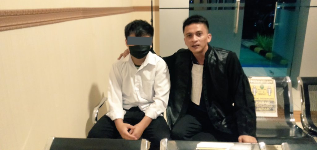 RoyPangkey's tweet photo. Merangkul satu terpidana sama dengan seribu kasih dan pengampunan. https://t.co/5qkFOaSugA