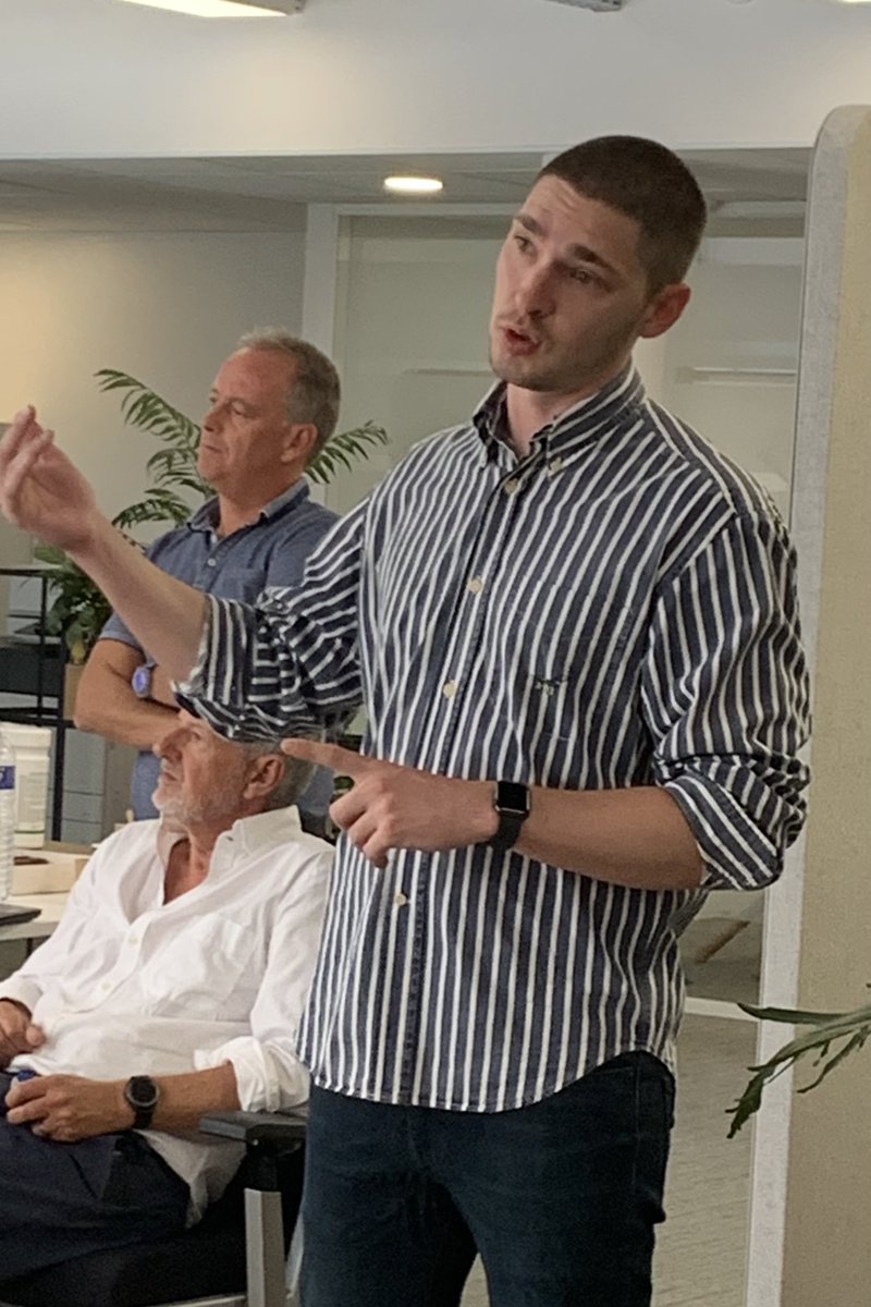 @BOUTELOUPJP <a href="/BNPP_PF/">BNP Paribas 𝙋𝙚𝙧𝙨𝙤𝙣𝙖𝙡 𝙁𝙞𝙣𝙖𝙣𝙘𝙚</a> <a href="/kalydeoo/">Eric Gaubert</a> <a href="/AlexJubien/">Alex Jubien 🌍</a> <a href="/frocq/">𝐅𝐥𝐨𝐫𝐞𝐧𝐜𝐞 𝐑𝐨𝐜𝐪🔅</a> @CatherineLardy <a href="/CHRISTINESOTO12/">CHRISTINE SOTO </a> <a href="/ChouetteAgile/">AC</a> <a href="/nincoroby/">Nicolas Diacono</a> <a href="/ThomasCOTTINET/">Thomas Cottinet</a> <a href="/Bordeaux/">Bordeaux</a> <a href="/FLOABank/">FLOA Bank</a> <a href="/MarcLanvin/">Marc Lanvin</a> <a href="/CharleneDigital/">Charlene Derycke</a> <a href="/fabiLEscornet/">Fabienne Le Scornet</a> <a href="/PhanieDissez/">Phanie Dissez</a> <a href="/PierreMetivier/">Pierre Metivier</a> <a href="/BNPParibas/">BNP Paribas Group</a> <a href="/AlexandrePousse/">Alexandre Pousse</a> <a href="/ObvyApp/">Obvy | Paiement sécurisé</a> <a href="/Dassoniou/">Bruno Lamouroux </a> <a href="/EnjoyDigitAll/">#EnjoyDigitAll </a> <a href="/spareka/">Spareka</a> @CMatheCathala <a href="/Alban_Jarry/">Alban Jarry</a> <a href="/eficiens/">Digital & Assurance</a> <a href="/CardifLab/">The Cardif Lab'</a> <a href="/FMarcOlivier/">Marc-Olivier 🇫🇷🇪🇺🇺🇦</a> <a href="/SANDDELA/">Sandrine Delage #WoGiTech #Vivatech</a> <a href="/sebbourguignon/">Sébastien Bourguignon</a> <a href="/Nathaliedore/">Nathalie dore</a> <a href="/jbonnel/">Julien Bonnel 🌱🤖🛡️🌎🚀✨</a> #LBCTrip #BCircular♻️ 
Le financement C2C ou comment faciliter &amp; sécuriser les transactions seconde main entre particuliers. La réalité terrain debriefée par Olivier Carlier <a href="/FLOABank/">FLOA Bank</a> et Charles-Henri Gougerot-Duvoisin fondateur <a href="/ObvyApp/">Obvy | Paiement sécurisé</a> 
Apprendre vite pour le meilleur de l’UX