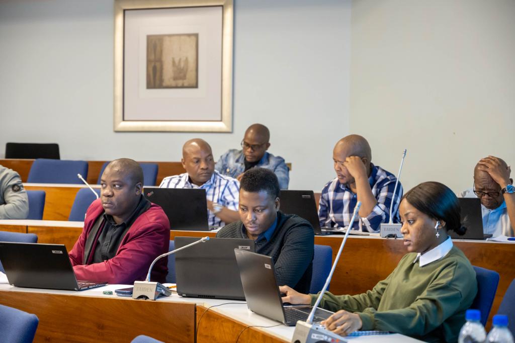 TshwaneSpeaker tweet picture