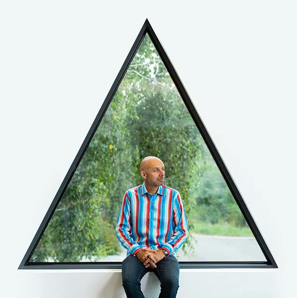 dresscodeshirts's tweet image. To have our shirts playing an important role within the University of Cambridge Institute of Sustainability Leadership programme is just amazing. Thank you to all of the team @BAS_News 

#ShowYourStripes #Climate #ClimateCode #sustainablefashion #WarmingStripes