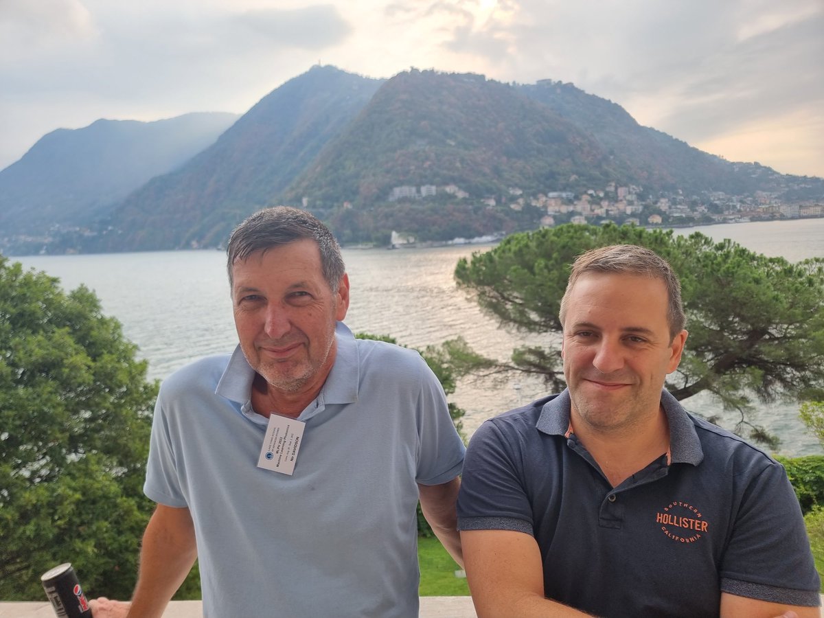 sylvaingigan's tweet photo. With Nir Davidson (@WeizmannScience) at Lake Como #MachineLearningPhotonics, admiring the view before the start of the morning session ! https://t.co/9NBbkpUIXg