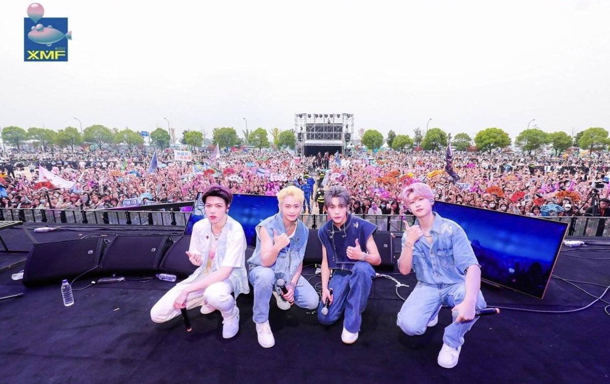 NEBULAxGALAXY's tweet photo. Weibo 西太湖国际音乐节 :

ภาพเก็บตกบรรยากาศงาน Xi Taihu Lake Music Festival ของเด็กๆ กาแล็กซี่ค่ะ https://t.co/CIDYS3FXeT