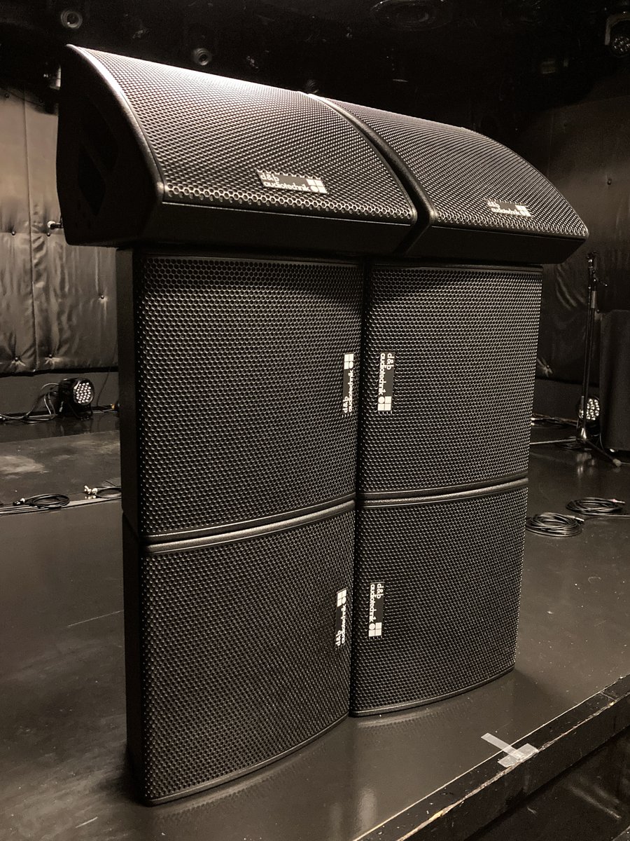 dhra_'s tweet photo. 福山Cable、メジャーバージョンアップが
ｷﾀ━━━━(ﾟ∀ﾟ)━━━━!!
念願のモニタースピーカー更新🔥

‼️d&amp;b audiotechnik M6‼️

これで更に気持ち良いステージ環境を提供します！
前より更に、更に、しっかり聞こえるモニターでストレスフリーなライブを体験して下さい😆
（9月中旬〜運用予定） https://t.co/vMDCvYyraZ