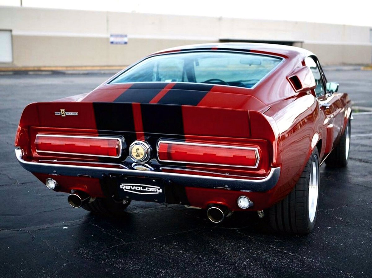 Cobra3dD's tweet photo. “ Taillight Tuesday “  ❤️🖤❤️ https://t.co/4DjNaHqlvQ