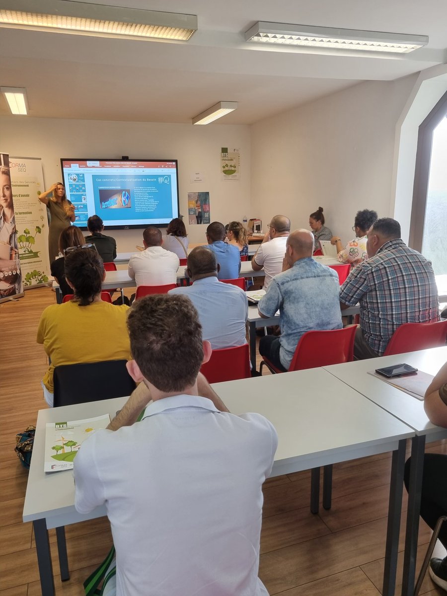 TSilva24m's tweet photo. On prépare la rentrée chez@IEQT en présentant les diplômes en #alternance en Qualité.Securite.Environnement QSE aux demandeurs d'emplois marseillais.#poleemploi https://t.co/UsG0HHXCKX