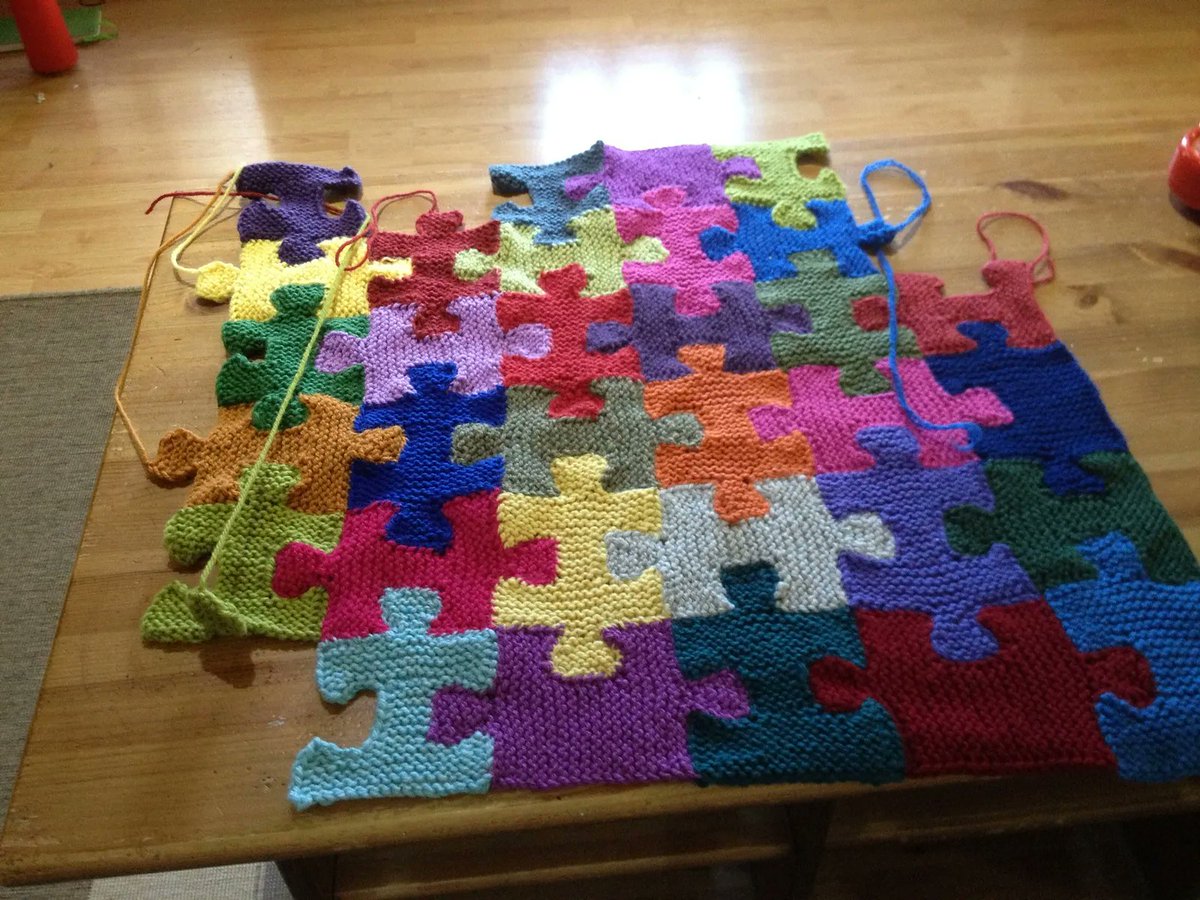 knithacker's tweet photo. Knit a Fabulous Puzzle Pieces Afghan ... Gorgeous Stashbuster Alert! 👉 https://t.co/YFHI4cXBgw #knitting (p.s. there's an option for crocheters!) https://t.co/O6XNFNeTBB
