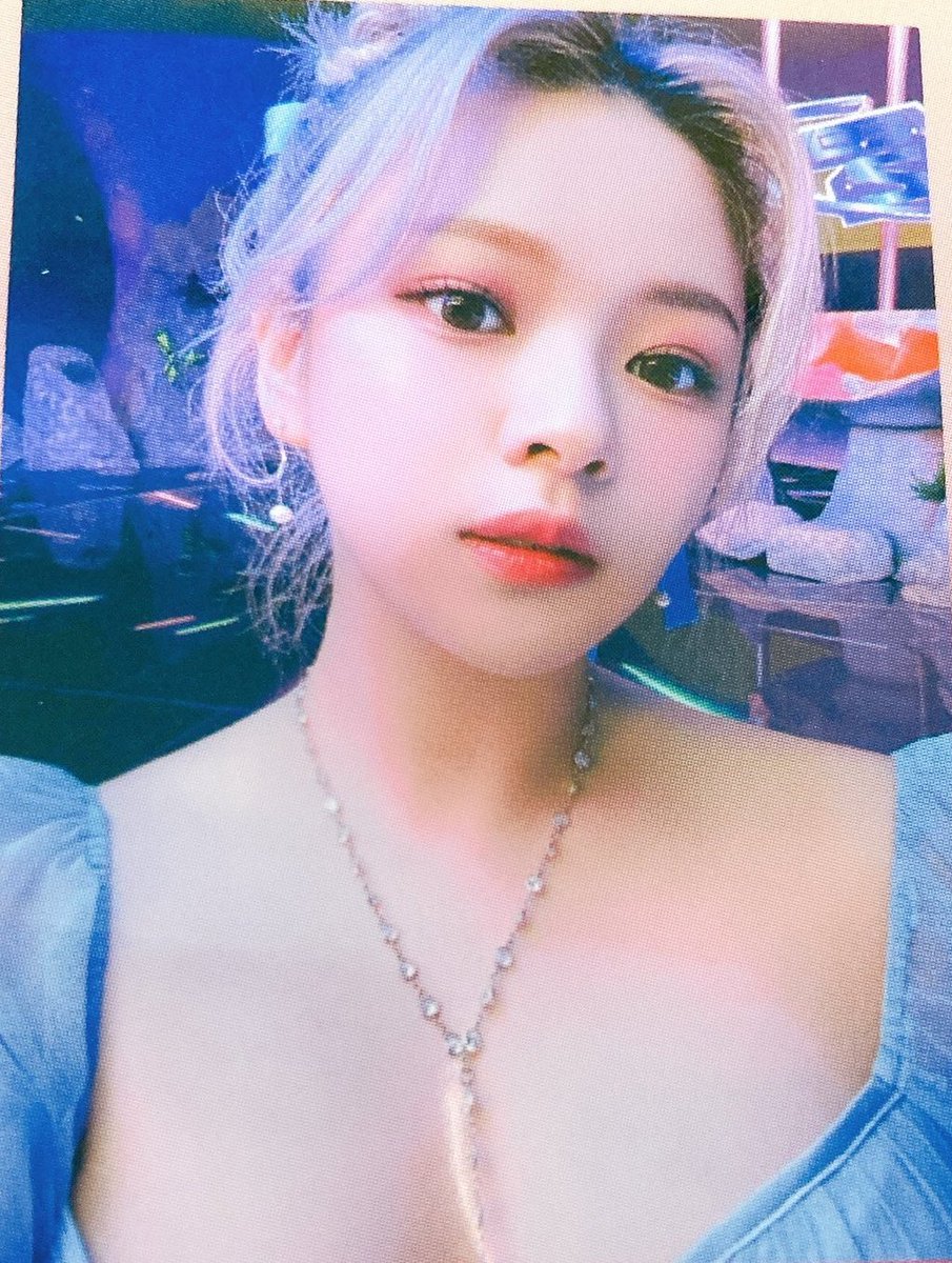 _jeongupdates_'s tweet photo. I have no words https://t.co/QiaRmeEAOi