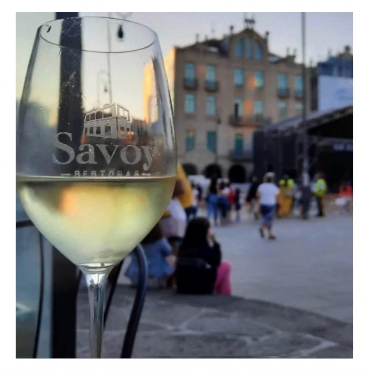 SavoyRestobar's tweet photo. Poco a poco nos vamos despidiendo de agosto 👋
---
🌐 https://t.co/agTgQK6pSe
☎️ 986 10 85 81
#savoyrestobar #herrería #pontevedra #pontevedreando #convistas #pontevedramola #pontevedralife #pontevedrate #pontelovers #pontevedraciudad #ponte #terraceo #terraza #pontevedrabeach https://t.co/1SpfrUfo0P