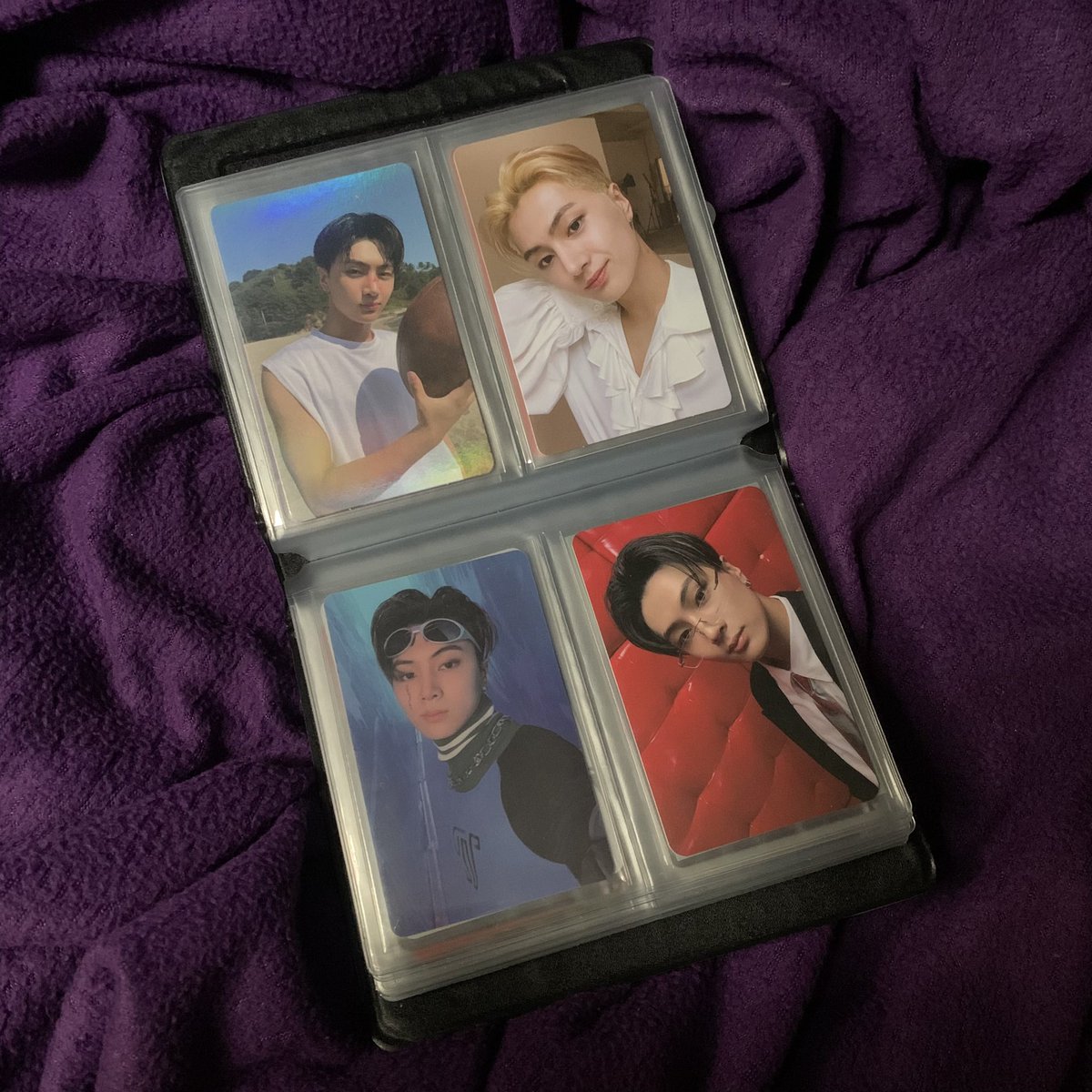 BMK_PH's tweet photo. in demand pcs for 319 but must take 3 non demands or one sealed album

🏷 jay sando batok sharkboy specs hee guitar hoodie sunoodoll riki dawn wink necklace jungwon denim half heart sunghoon sakristan applewon https://t.co/mV6Yf5VAuc