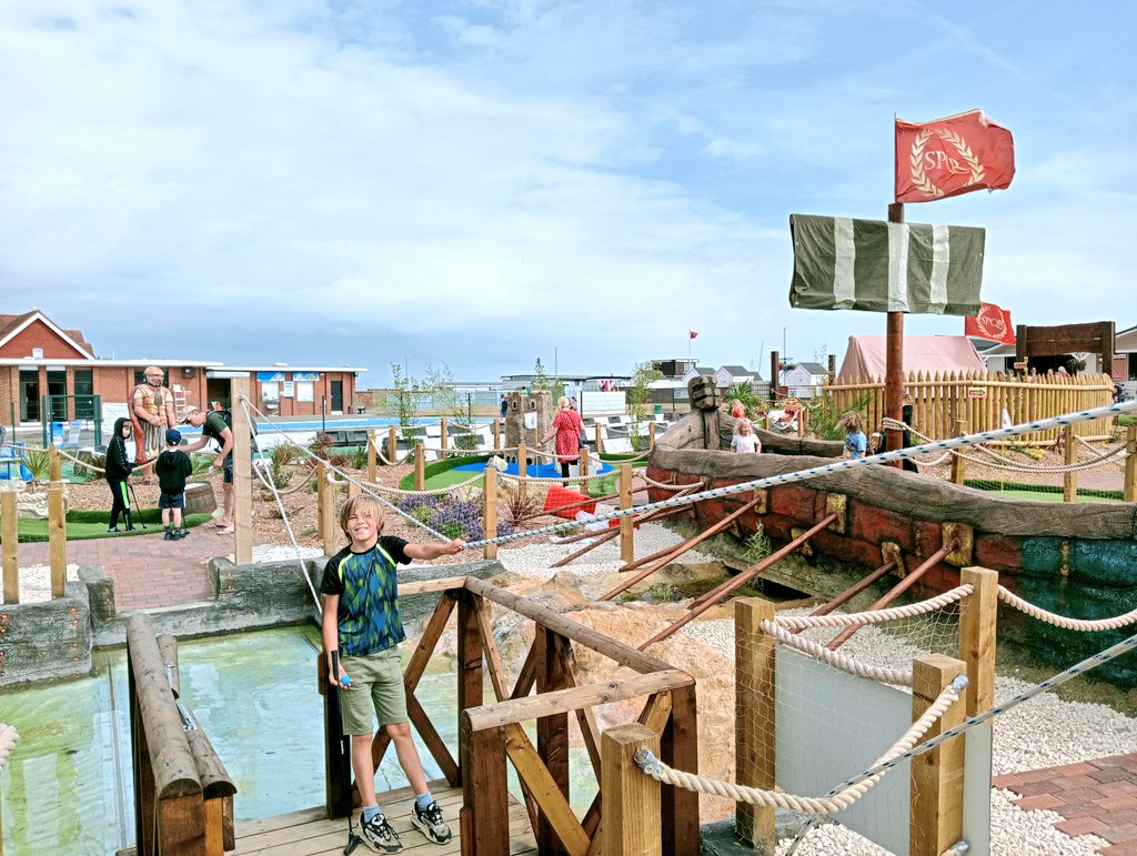 I remember when Crazy Golf was a couple of toilet roll tubes, cracked concrete and balsa wood houses...<a href="/Wadventuregolf/">Roman Landings - Walmer Adventure Golf</a>
