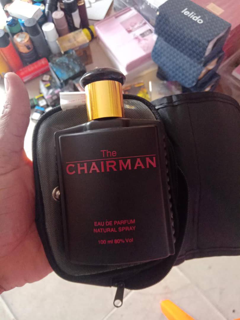Kings_Perfumery's tweet photo. The Chairman EDP natural spray.

A perfume with class, that comes with a simple yet beautiful purse.

Price: ₦2,000
#perfumes #thechairmanperfume https://t.co/yuBXP2N2eI
