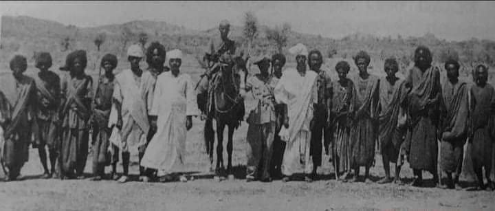 HammadRamadan5's tweet image. ጀማሪ ሰውራ ስዉእ ሓርበኛ #HamidIdiris #Awate" ምስ ጀጋኑ ብጾቱ!