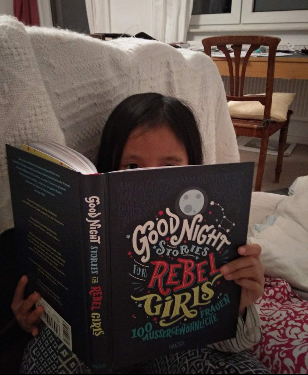 adekumala's tweet photo. Gimana sih caranya biar anak-anak gemar membaca? Yang pertama, pastikan mereka melihat ortunya juga menikmati membaca buku.
Sesederhana itu. https://t.co/mfPGsDBV6n