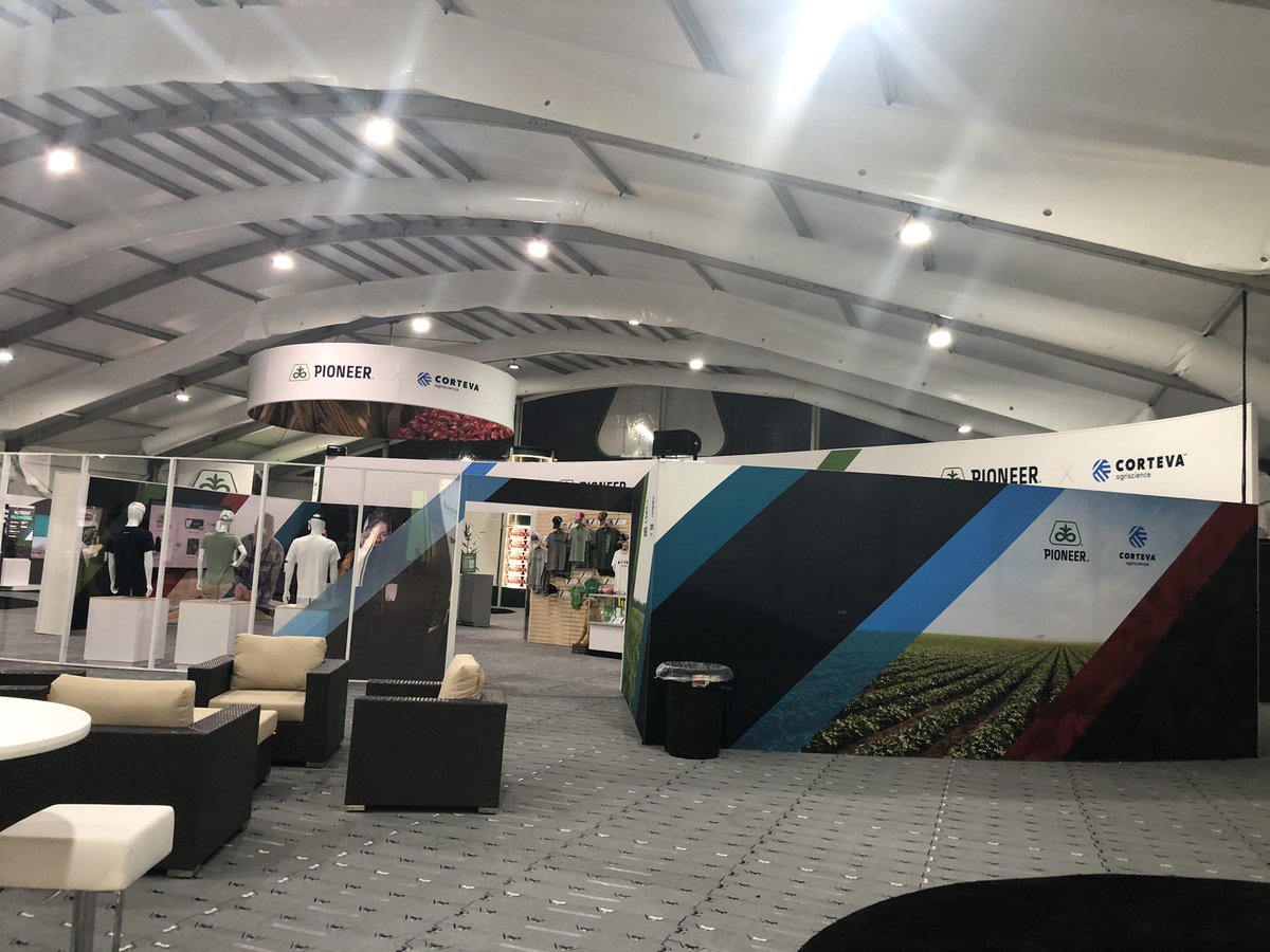 Getting ready for day 1 at #FPS22 <a href="/PioneerSeeds/">Pioneer Seeds U.S.</a> <a href="/CortevaUS/">Corteva U.S.</a>