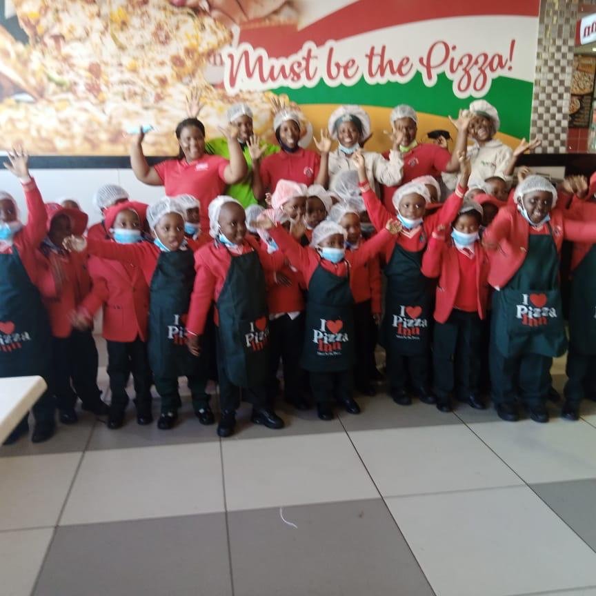 PizzaInnZim's tweet photo. Our #PizzaInnMasterclasses are tonnes of fun. Bring the little ones over for #MustBeThePizza moments. 

Contact Tatenda Gora for more information on +263 775 383/+263 735 924 330

#PizzaInnFlavours #MustBeThePizza #PizzaInnMasterclass #PizzaMasterclass #FreshlyBaked https://t.co/VwcG7G3KO0