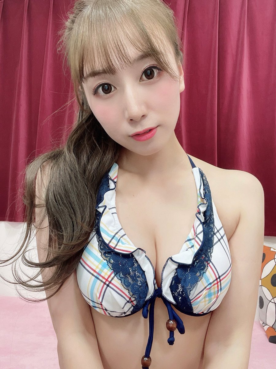 82info_'s tweet photo. ＼🍒FANZAアダルトオークション🍒／

#初川みなみ ライブチャットで着用した
私物の水着上下セット＋サイン入りチェキ1枚👙📸
@hatsukawa_mnm

【終了日時】2022-09-04 23:00:00
【自動延長】あり

入札はこちらから💁🏻‍♀️
https://t.co/N2gqMpWQnI https://t.co/GTOfrg3tRR