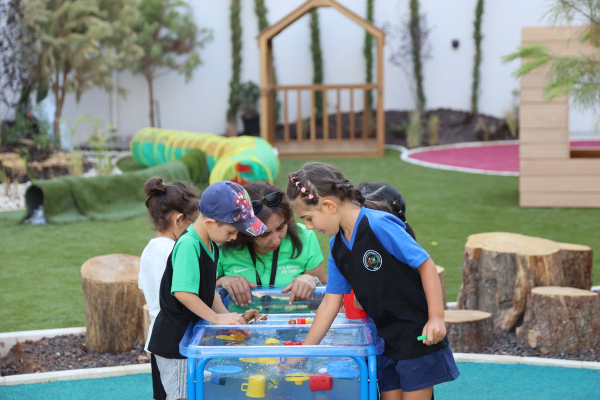 ICS_Amman's tweet photo. We welcomed EY students to "The Hive", where teachers and students alike enjoyed the gardens, water and sand play, team activities and the natural jungle gyms across the centre this morning. We can't wait to discover new things with you this year!
#TheHiveICS #EY1ICS #EY2ICS https://t.co/EIy3OnVfOR