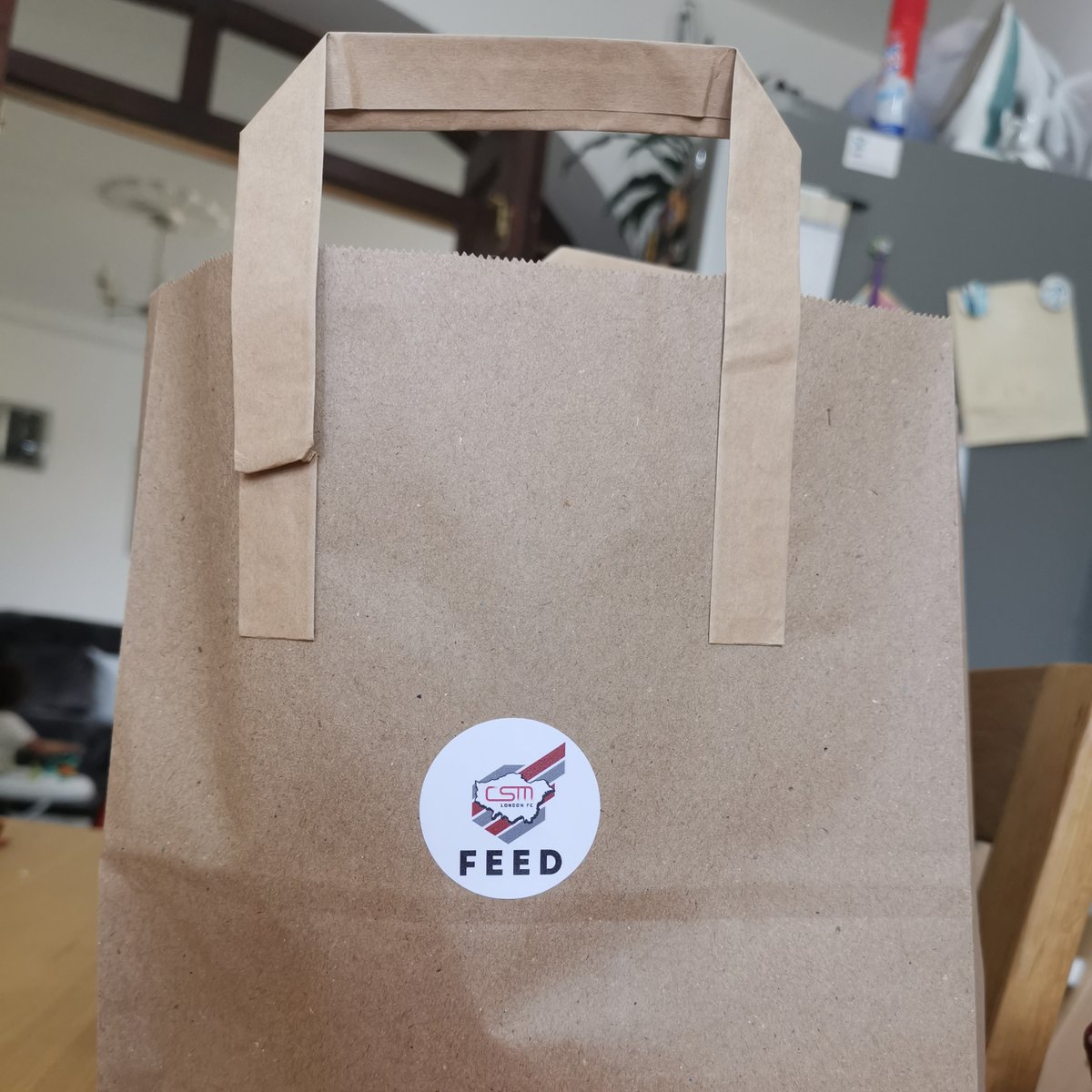 CSMLondonFC's tweet image. Last week we launched "FEED" - and our first run could not have gone better with 30 packs for the homeless delivered them to some of London's most vulnerable.

DM to find out how you can get involved in our next run as we aim to hand out packs every 4-6 weeks.

#CSM