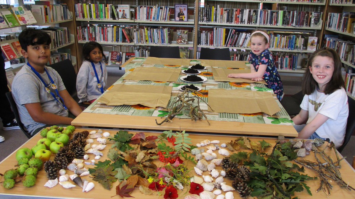 LancsLibraries's tweet photo. On your marks, get set, go! 
Children at #Kingsfold couldn't wait to get arty with nature and what a good job they made of it 
#KingsfoldLibrary #SCARTClub2022 #SCARTPlanetSavers #LancsSummerFun https://t.co/rdawWi86lb