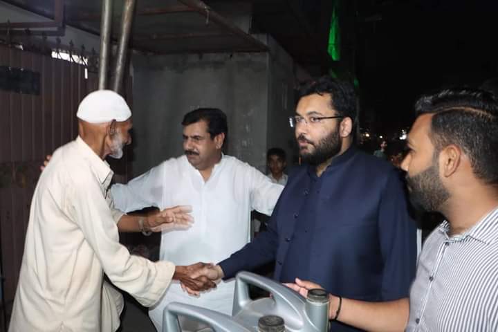 Mediaupdate123's tweet photo. #UC111
سیکرٹری اطلاعات تحریک انصاف فرخ حبیب کا میاں وارث عزیز MPA کے ہمراہ یونین کونسل نمبر 111 کا دورہ، اہلِ محلہ اور دکانداروں سے ملاقات
#ByElectionNA108 #NA108 https://t.co/LqoaWujGKN