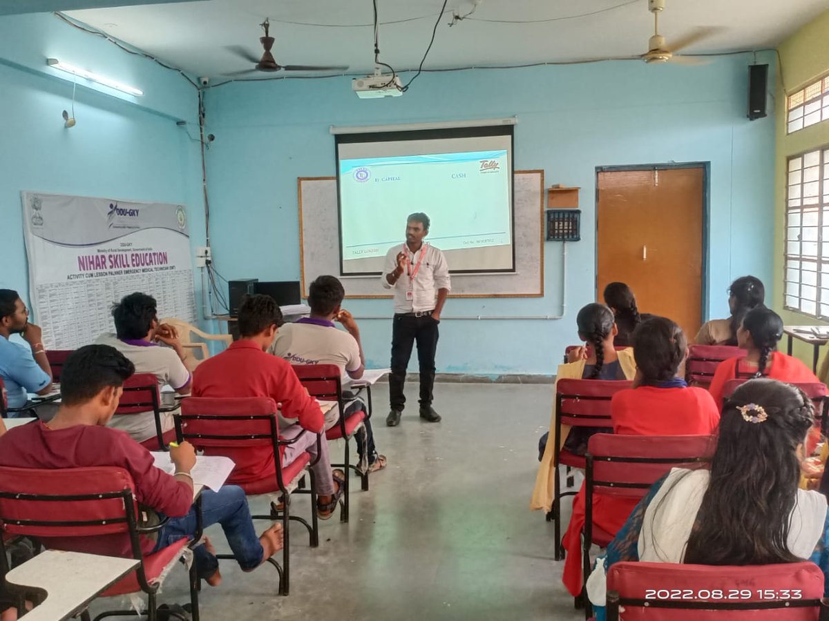MultiNihar's tweet photo. TALLY PRIME OFFLINE CLASSES WITH TRAINEES AT NIHAR MULTI SKILL CENTER https://t.co/Tg0A6bduW1