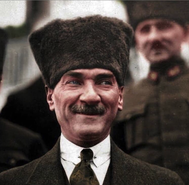 AgriFeat's tweet photo. Zaferimizin 1 0 0. yıl dönümünde başta Gazi Mustafa Kemal Atatürk ve silah arkadaşları olmak üzere tüm şehitlerimizi rahmet ve minnetle anıyoruz. 

#30AğustosZaferBayramı mız Kutlu Olsun. 

🇹🇷🇹🇷🇹🇷
#MustafaKemalAtatürk https://t.co/hFrTjqlxhm