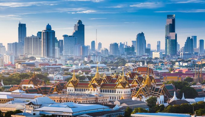 Nicholas Ma, Presiden Huawei APAC EBG menjelaskan bagaimana Huawei berperan dalam transformasi digital di kawasan ini, terutama Thailand, Malaysia, Singapura dan Filipina.