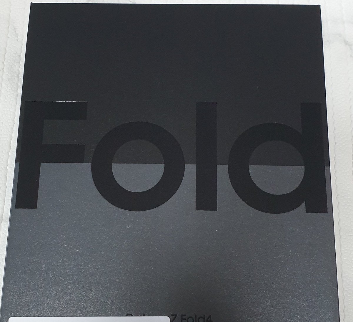 새폰... 오래써야지