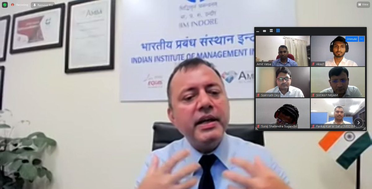 akashkryd's tweet photo. I am happy to announce being part of the 2nd batch of flagship program MS-DSM offered by two prestigious institutions, @IIM_I and @IITIOfficial
I would like to thank Director of IIMI Prof @askhimanshurai and Director of IIT Indore Prof Dr. Suhas Joshi for warm welcome and wishes https://t.co/Y6NiWRbZ0P