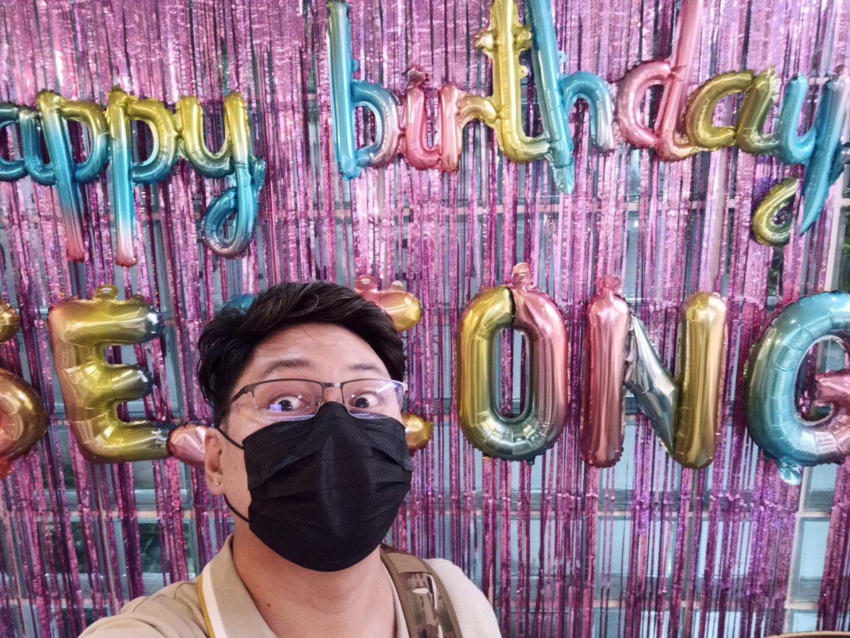 _kordaps's tweet photo. Discrete lang tayo nyan.. 😂
#sejeongday https://t.co/hxNkdbkkgj