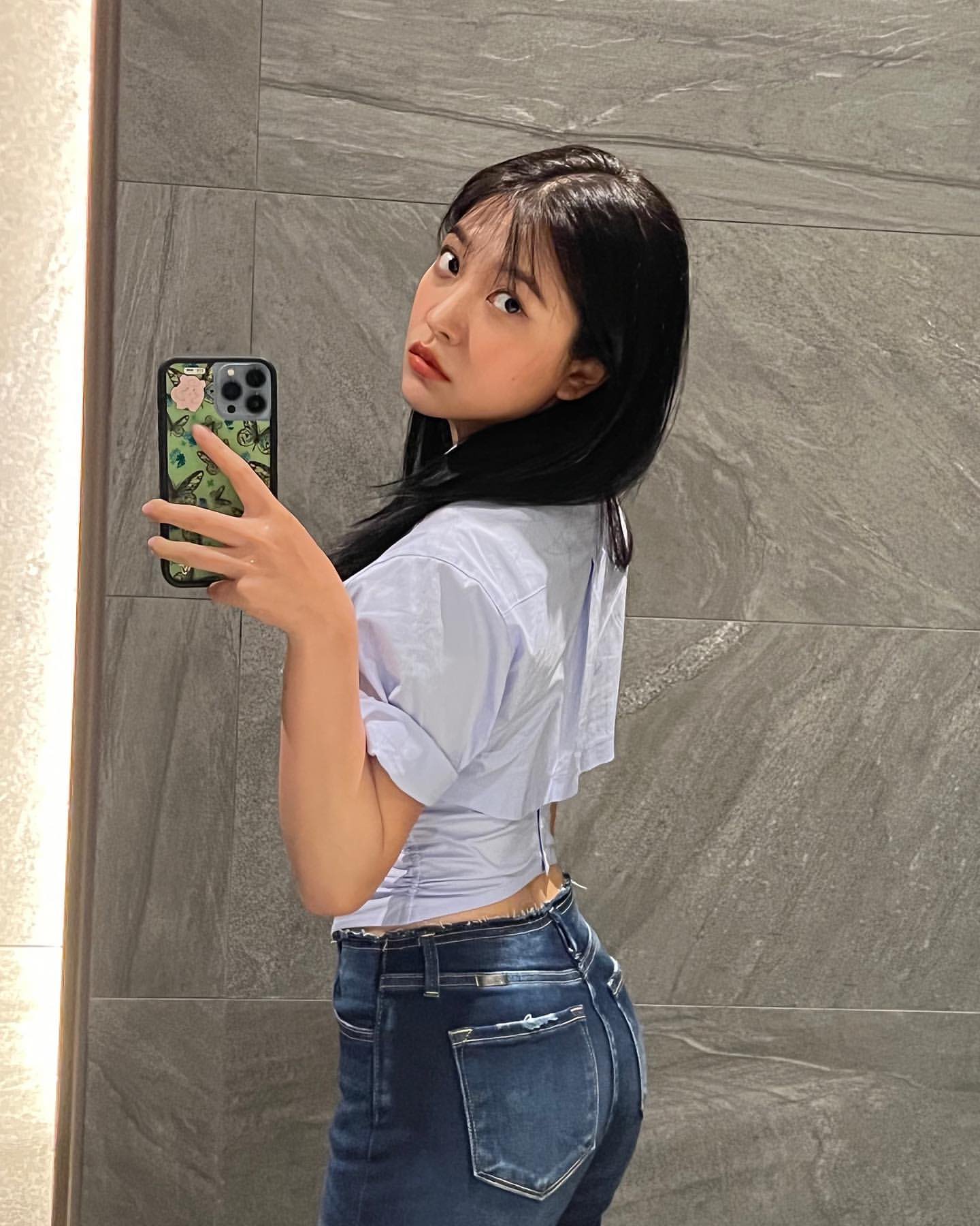 yeri pics on Twitter: "BODY https://t.co/qJTXUgBgzr" / Twitter