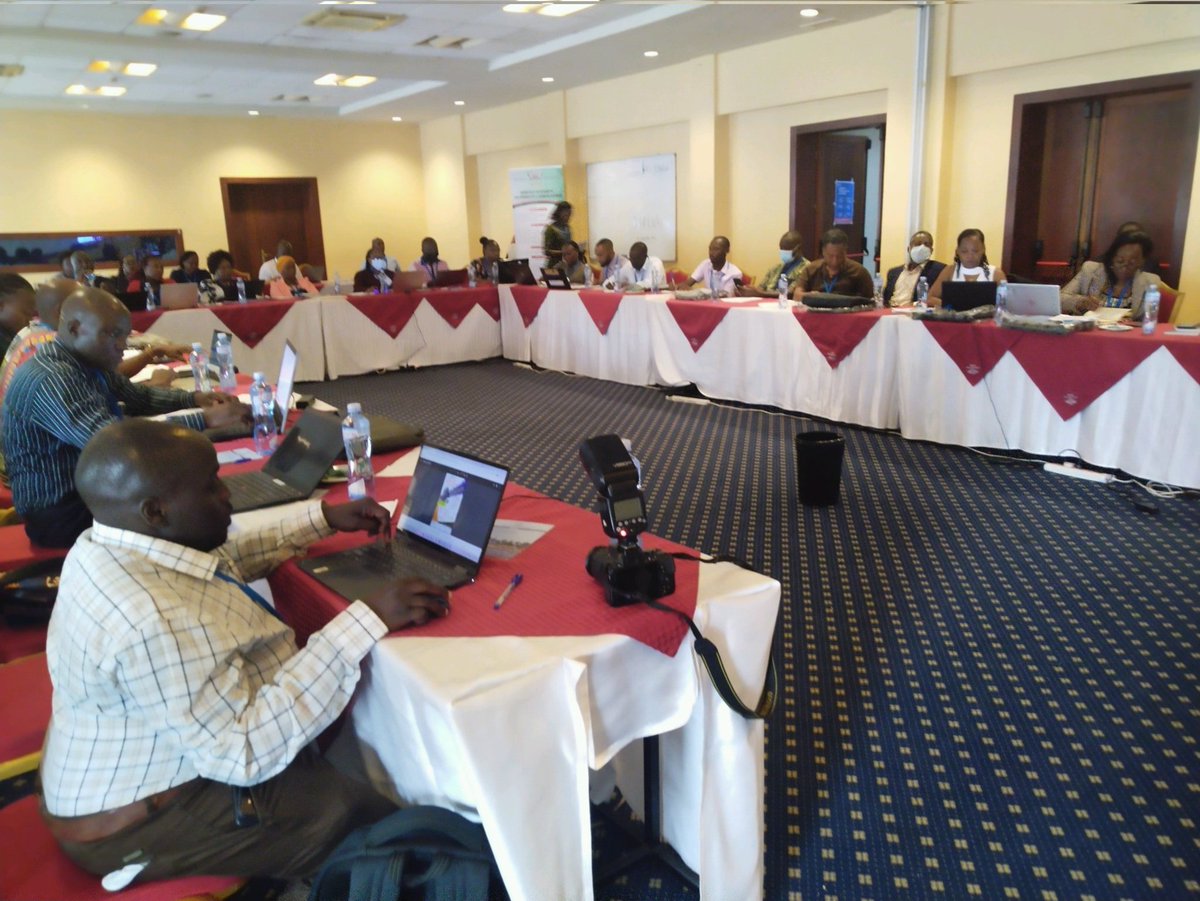 MakCAES's tweet photo. Gender &amp; equality are focus areas for Norwegian Development Policy &amp; should therefore be integrated in all progs at Norwegian supported institutions. There should be gender considerations in research, curriculum, &amp; governance - Mary Mabweijano @MakerereNews  @fmugagga @RSemyalo https://t.co/iqsuBJ2udB
