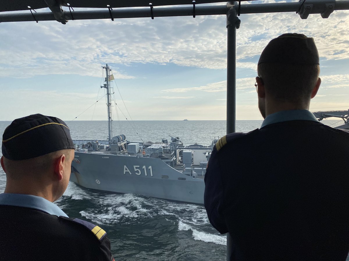 Unsere letzte Woche stand ganz im Zeichen einer praktischen Kommandanten Prüfung. Anstrengende und erfolgreiche Tage für Besatzung und Prüfling. Herzlichen Glückwunsch an den I WO Besatzung DELTA 🍾🍾 #korvette #balticguard #StrongerTogether <a href="/K130_Bravo/">K130 Besatzung BRAVO</a>