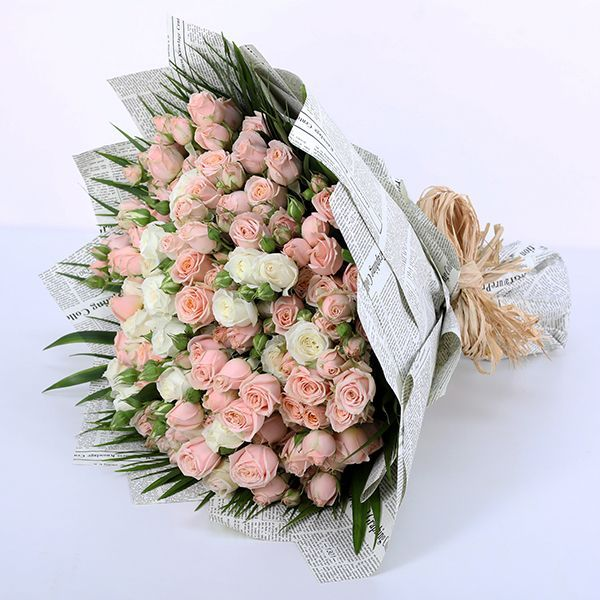 blacktulipqa's tweet photo. 50 STEM SPRAY ROSE BUNCH
order https://t.co/wdy9Kw2lJQ

#pinkflowers #handtiedbouquet #mixedflowers #flowersqatar #onlineflowers #luxuryflowers #flowersdoha #flowerstems #flowersleaf https://t.co/NaUSzJHF5v