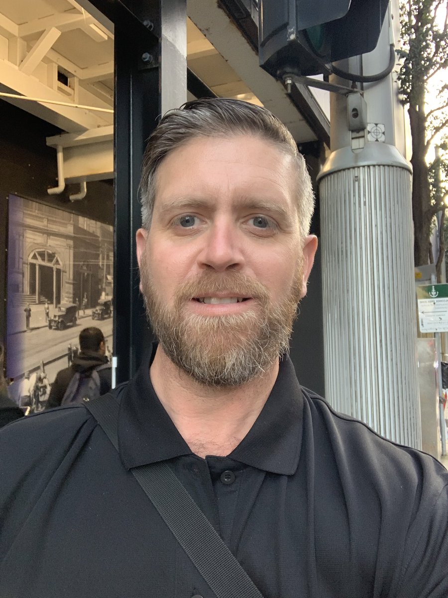 moe2198's tweet photo. Had a little good light and just finished work https://t.co/VvmMneGG0v