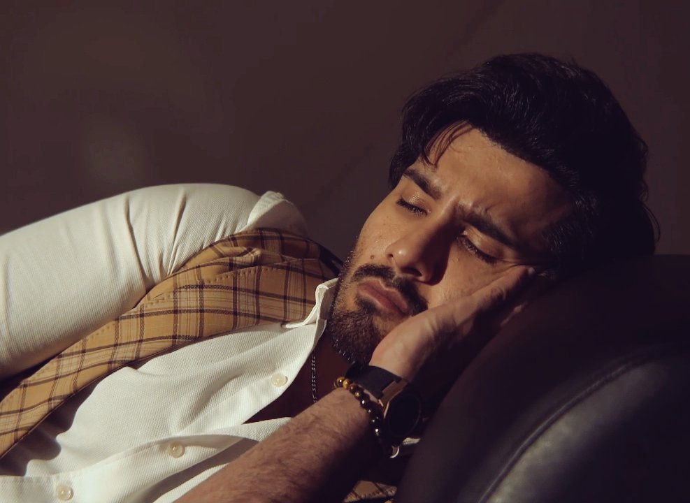 ItsBasitSKhan's tweet photo. It hurts,, but it's ok.. I'm used to it.. https://t.co/0arKfybMVD