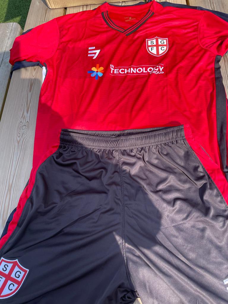 OfficialSGFC's tweet photo. With a massive shout out to @iamintech, who have very kindly sponsored our home shirt for the 2022/23 season

In Technology Group are recognised for delivering exceptional recruitment services to the technology, IT &amp; digital sectors

https://t.co/MCXhmH1keU https://t.co/9eKVefJka3