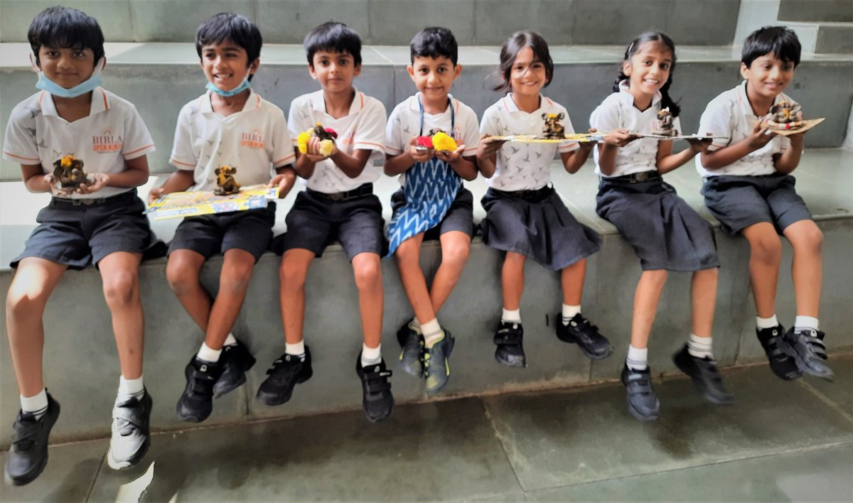 BirlaOpenMinds's tweet photo. #ecofriendlyganesha #naturalclay #clayactivity #cultureandtradition #birlaopenmindsinternationalschool https://t.co/ycPI43tzNM