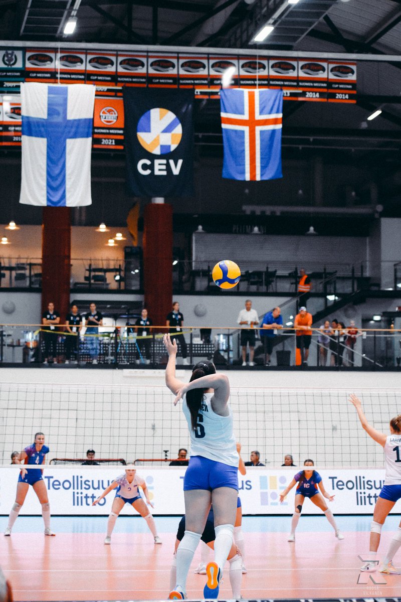 roosavil's tweet photo. Suomen naiset pelasivat lentopallon EM-karsintaottelun Islantia vastaan lauantaina 27.8. Salossa. 🔥

Lisää kuvia Flickrissä: https://t.co/nYoEXoMKQd

#lentopallo #volleyball #sportphotography #photography https://t.co/YJJuT6Qq8A
