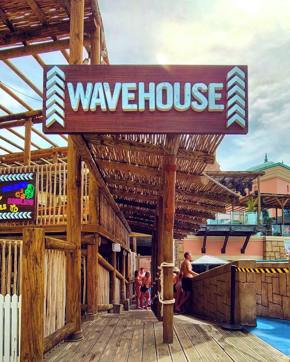 CapeReed's tweet photo. Beautiful timber construction from the team at Wavehouse, Atlantis. We constructed timber lath pergolas, decking, fencing, balustrades and stairs to complement the natural look!☀️☀️
#Wavehouse #Atlantis #PalmJumeirah #Timber https://t.co/tliFavNF1q