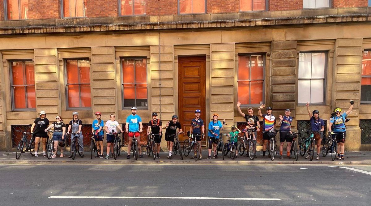 sarahegalligan's tweet photo. I love my city’s joyous Pride celebrations & I’m pleased as punch with @TrekBikes Sunday ride being part of it: joyous with a serious edge🌈. Our ‘History of Mcr LGBT+ activism’ bike tour was a sell-out for the 2nd year & we’re delighted to have supported @MicroRainbow #Pride22 https://t.co/K2RqkEDO9W