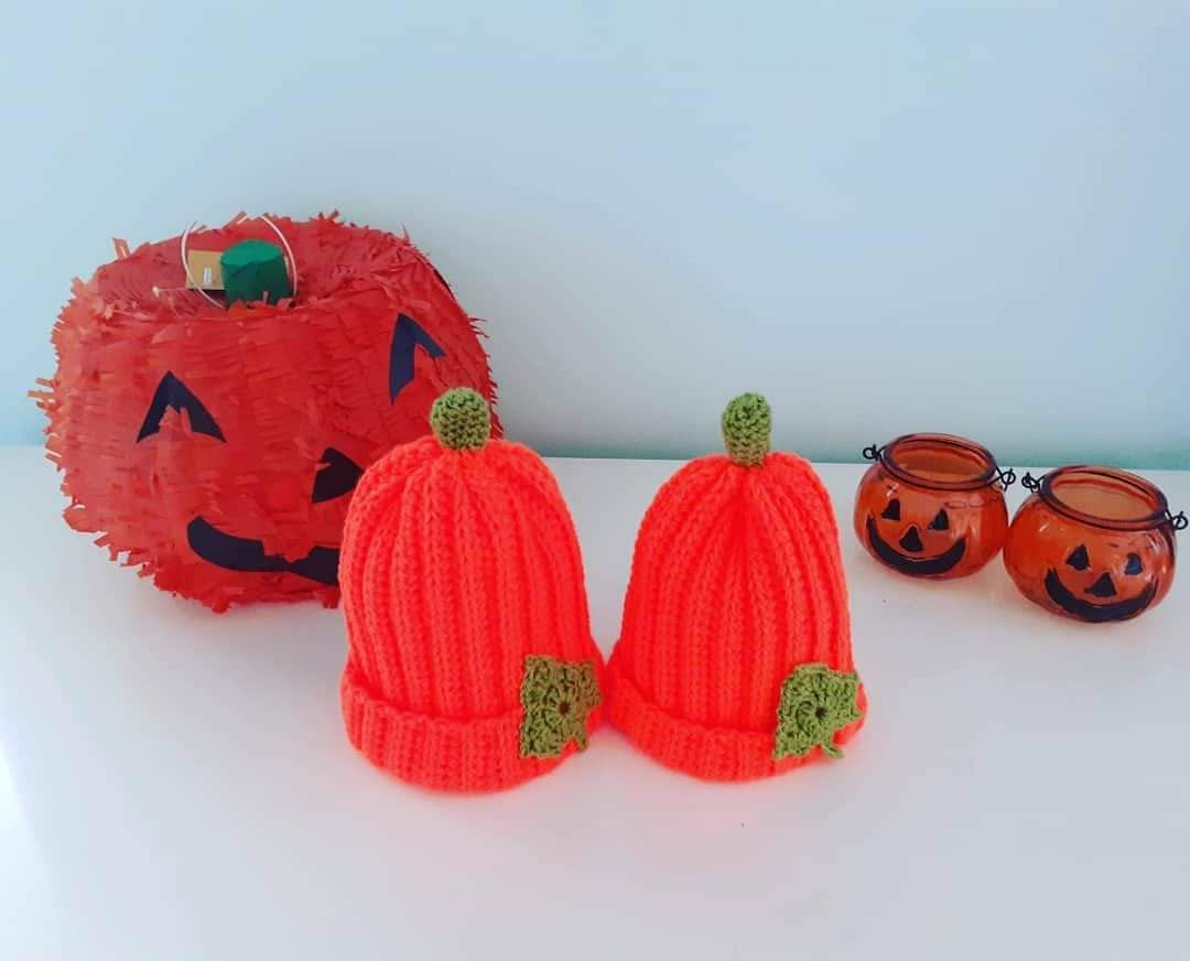 It's almost that time for #pumpkins 🎃🎃
How cute are these little hats? Perfect for a visit to the pumpkin patch!! Various sizes available. More sizes can be requested.

fluffyknittens.com

#craftbizparty #halloween #elevenseshour #baby #handmadegift #pumpkin #etsy