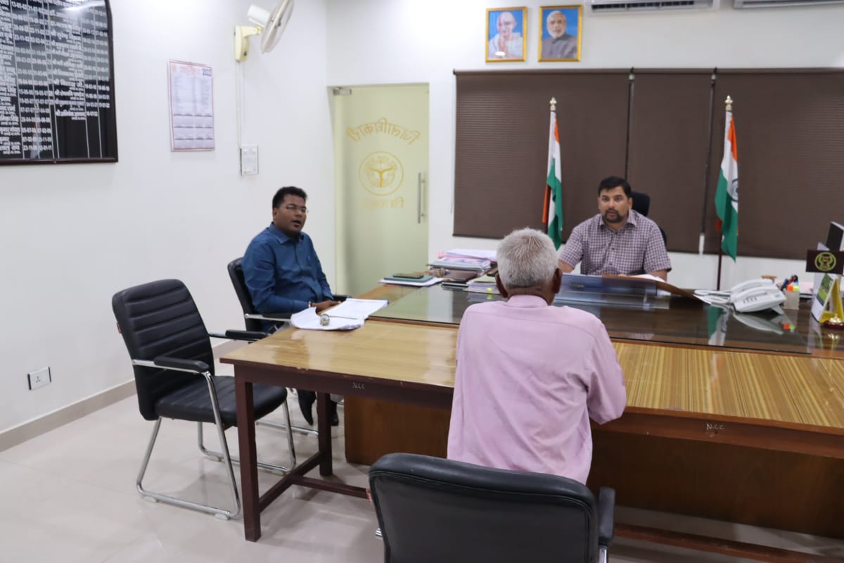 DM Chitrakoot tweet media